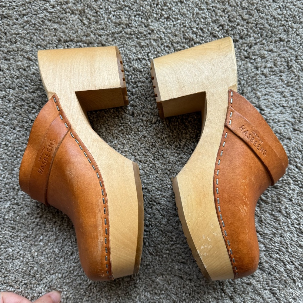 Swedish Hasbeens Tan Leather Wooden Clogs